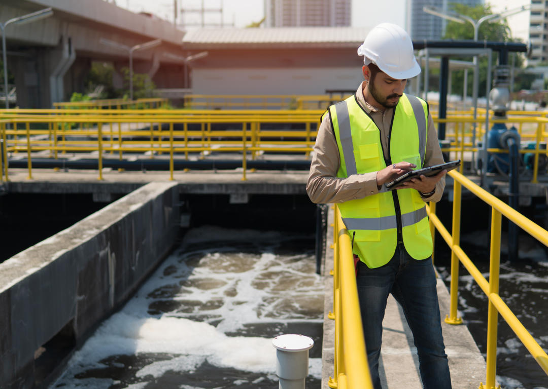How Water Treatment Systems Improve Environmental Compliance