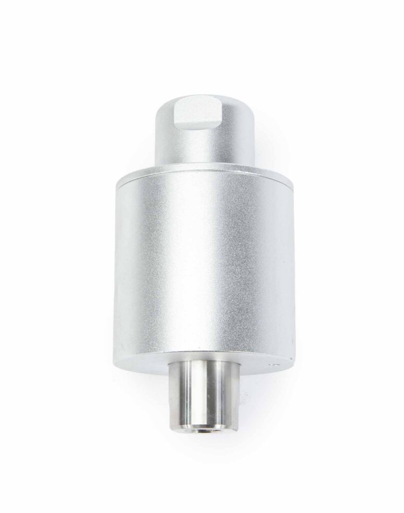 Swivel for Roof Surface Cleaner and Vacuum Recovery Unit