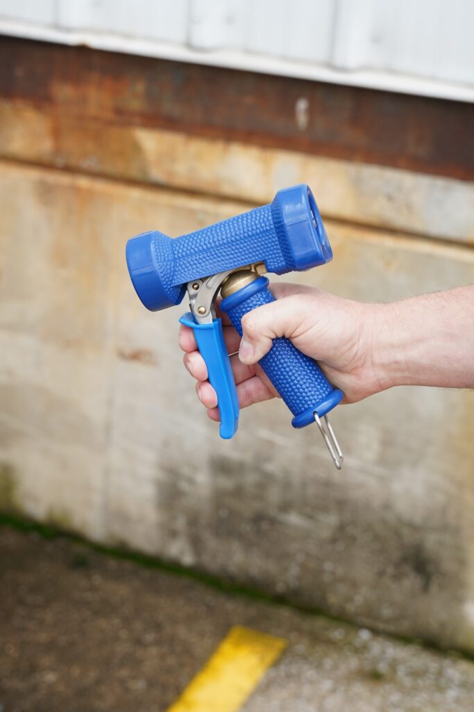 Brass Adjustable Washdown Gun: Low-Pressure Rinsing for Car Wash & Industrial Use