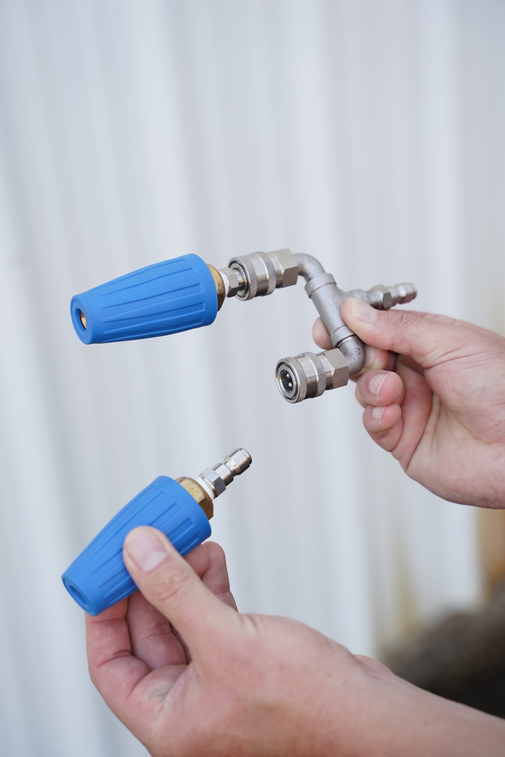 Legacy Twin Nozzle Connector For Pressure Washers - Image 4