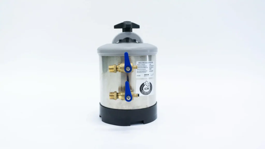 Steamericas OP-85-56026 Lt5 Water Softener With Bracket And 1/2" Hose Inlet For Optima Steamer Dmf/Est